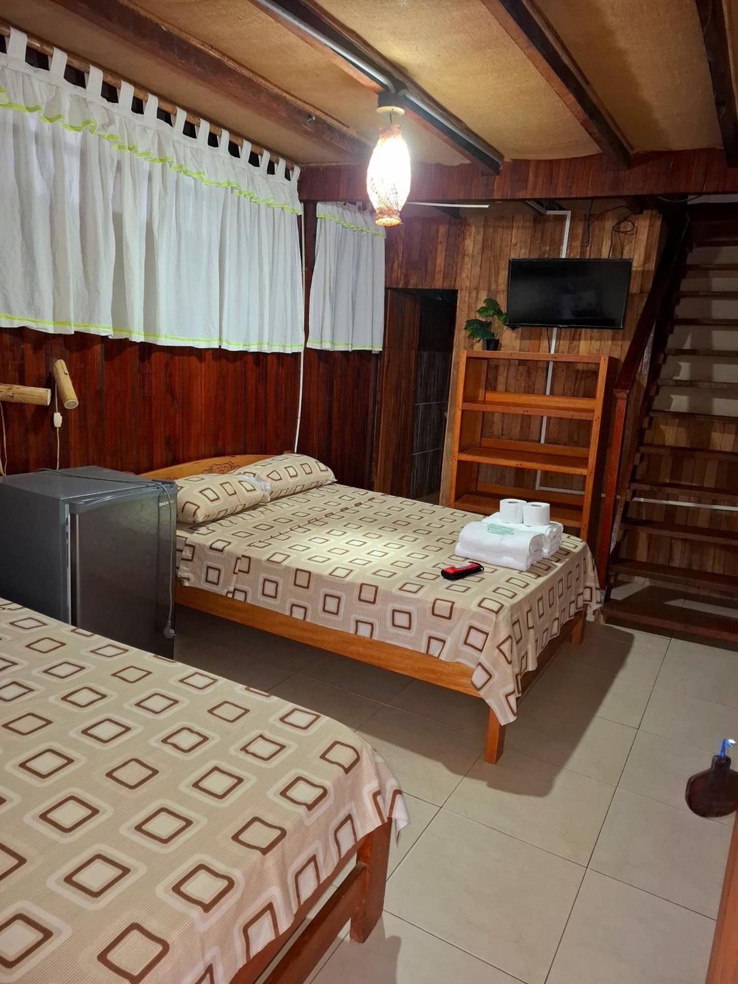 Madera Labrada Lodge Ecologico Тарапото Екстер'єр фото